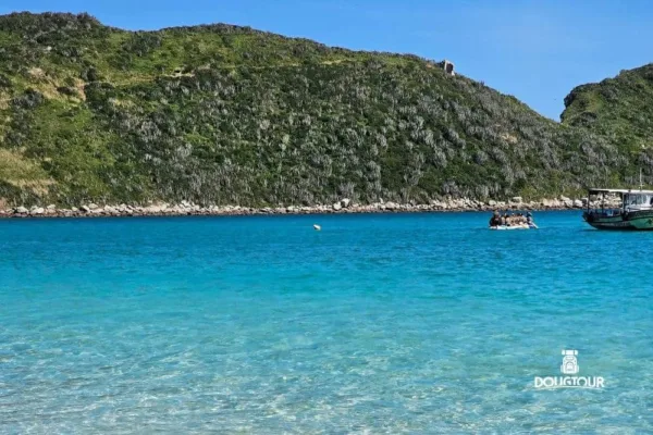 Arraial do Cabo + Búzios com Temporada de Baleias 2025