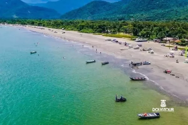 Pacote Ubatuba Praia do Estaleiro + Ilha dos Porcos