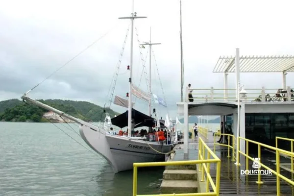 Passeio de Escuna Santos SP Bate e Volta com a @Dougtour – 1ª Ed.